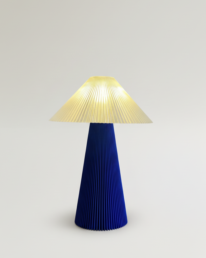 Kavia Lamp