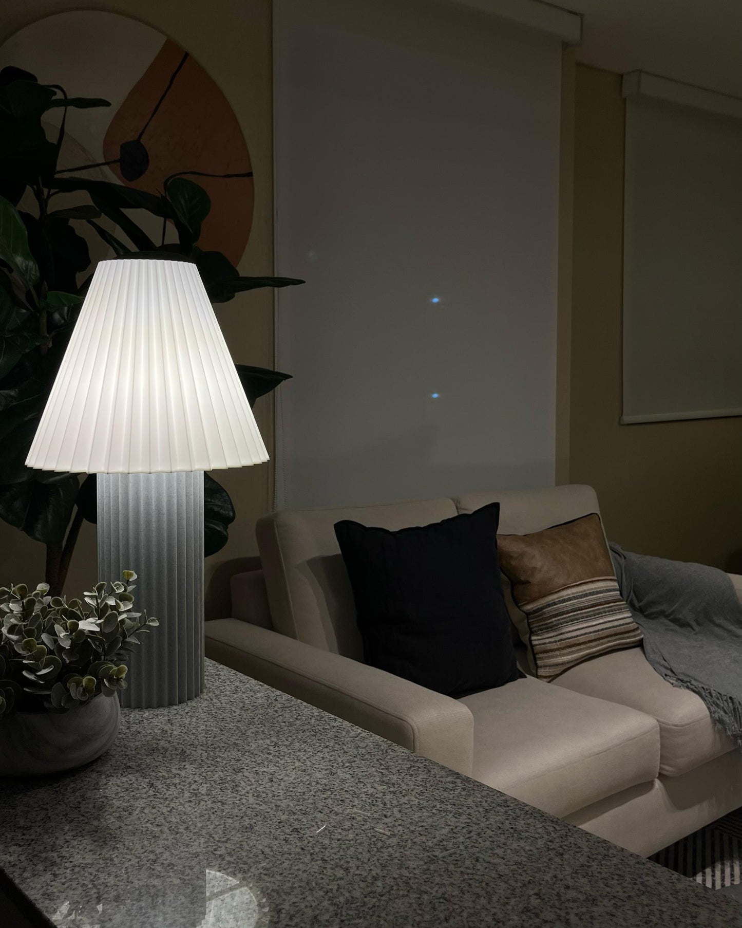 Umbra Lamp