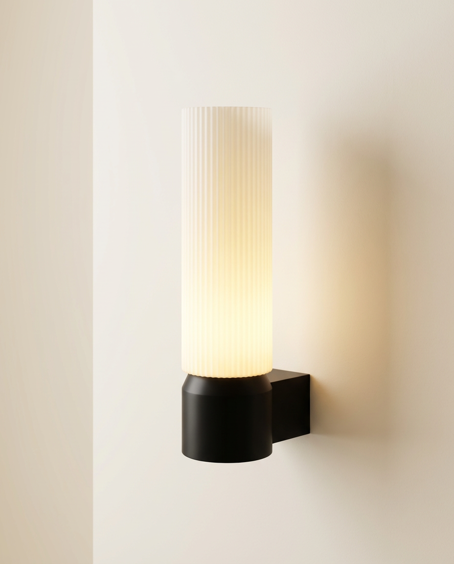 Linea Wall Light